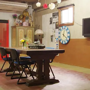 ** Guest house Kichinan Japan